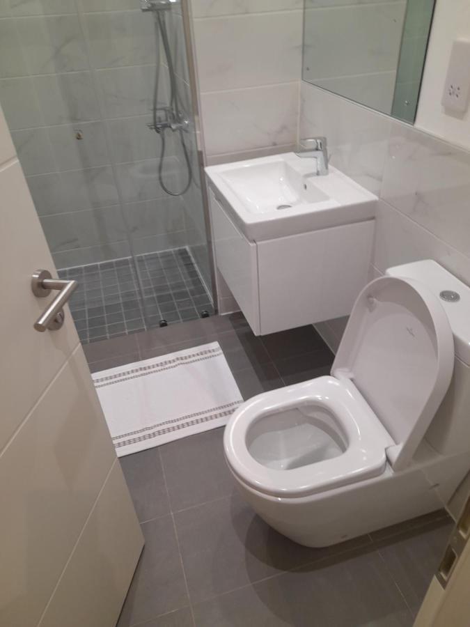 The Lennox D-Plus Apartments 阿克拉 外观 照片