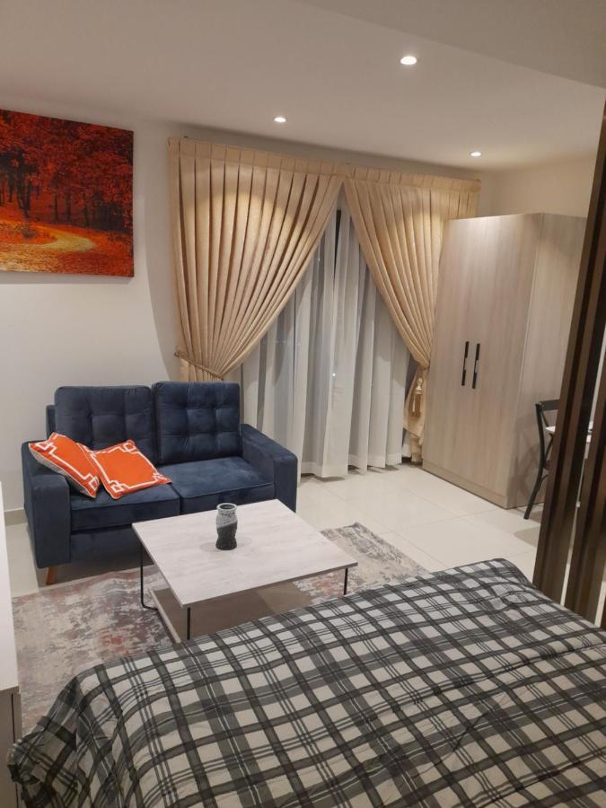 The Lennox D-Plus Apartments 阿克拉 外观 照片