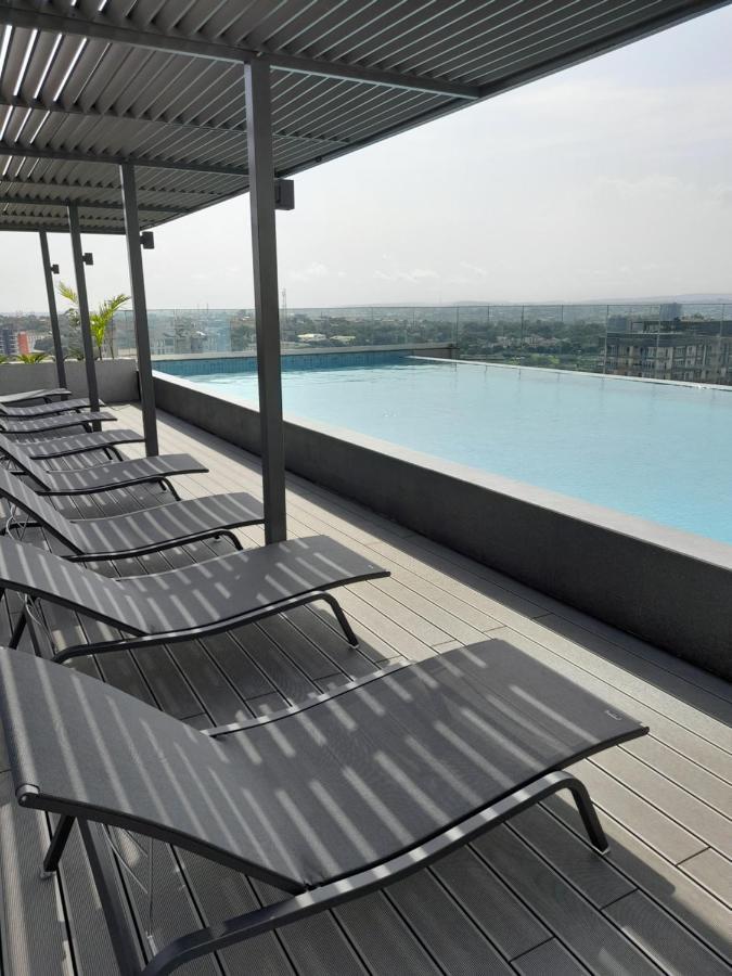 The Lennox D-Plus Apartments 阿克拉 外观 照片